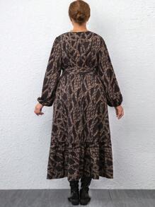 Vestido Médio Tubinho Brilhante em Plus Size, Primavera/Outono - Multicolorido - Visão 2