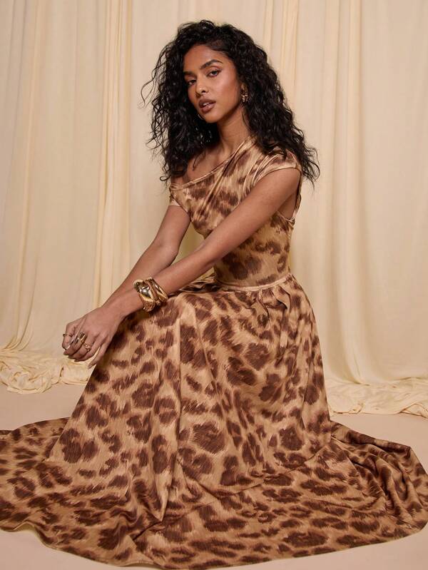 COSMINA Rochie de damă cu imprimeu leopard cu guler oblic asimetric