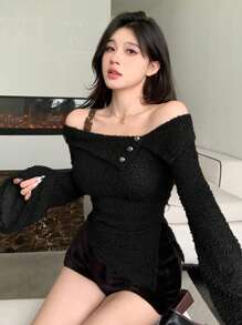 DAZY Off-Shoulder Asymmetric Design Long Sleeve Women T-Shirt,Fall Clothes - Black - View 4