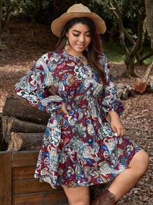 SHEIN VCAY 大码圆领长袖全印花休闲短款连衣裙