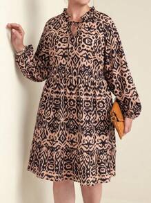 Plus Size Women's Printed Long Sleeve Dress, Spring/Summer - Khaki - View 3