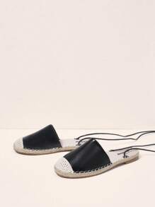 Styleloop Chaussures de pêche plates et confortables avec semelle épaisse en corde, brides croisées, bout rond pour femmes