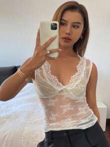 Livesso Top canotta senza maniche con bordo in pizzo, colore unito, leggero, adatto per primavera/estate, trasparente, sexy, da donna - Bianco - Visualizzare 4