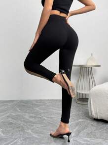 Chiquease 随机花卉印花性感修身镂空女士打底裤