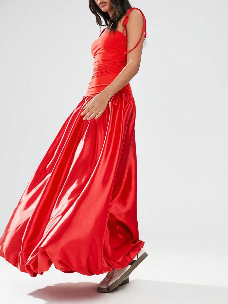 SHEIN Unity 1 件女士长款休闲红色鸡尾酒会连衣裙，细肩带，简约腰部低腰百搭连衣裙，适合日常、休闲、性感情人节 - 紅色 - 查看 1