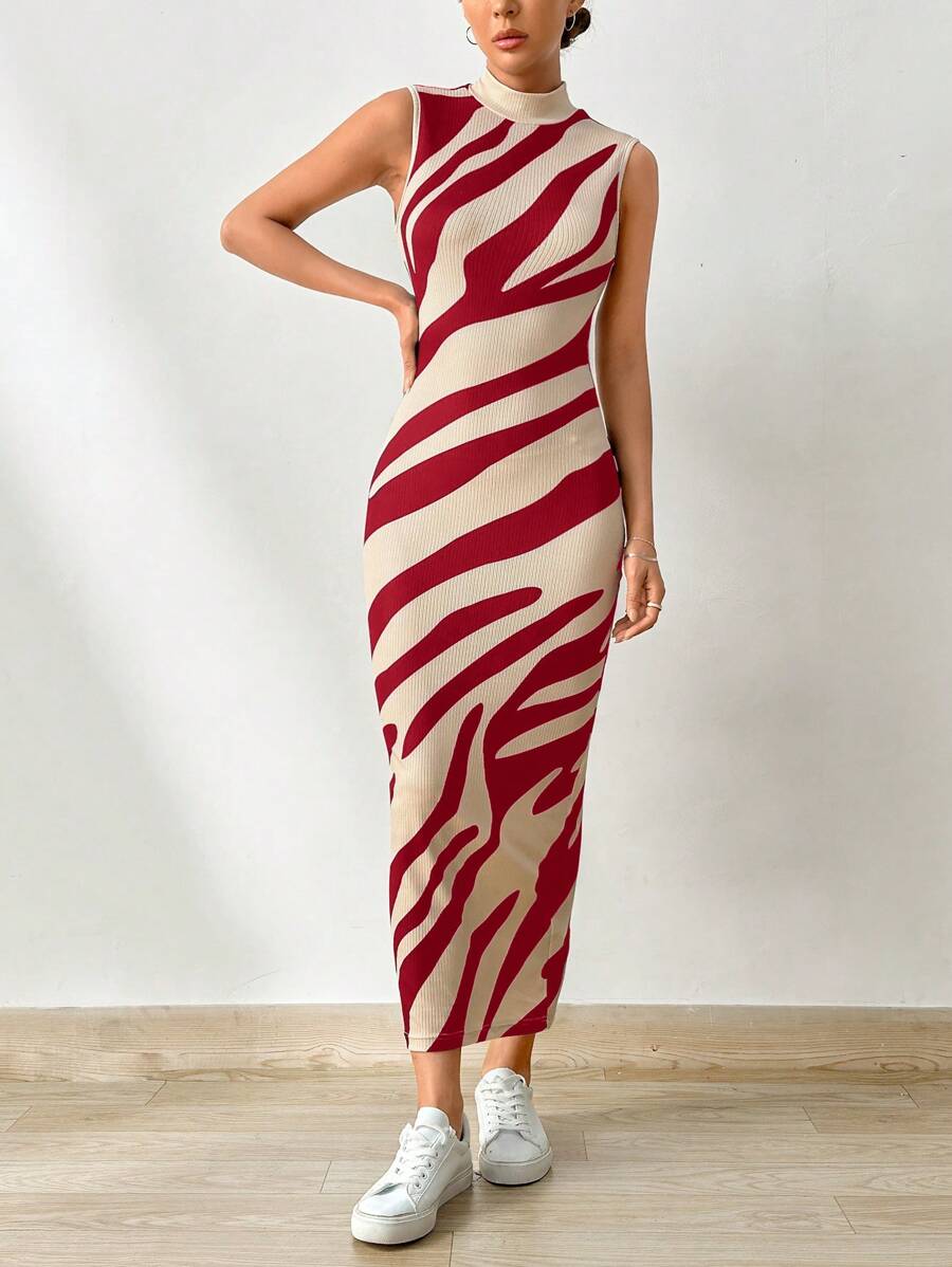 SHEIN Essnce Vestido sin mangas de cuello alto con estampado de cebra para mujer - Rosa Roja - Ver 1