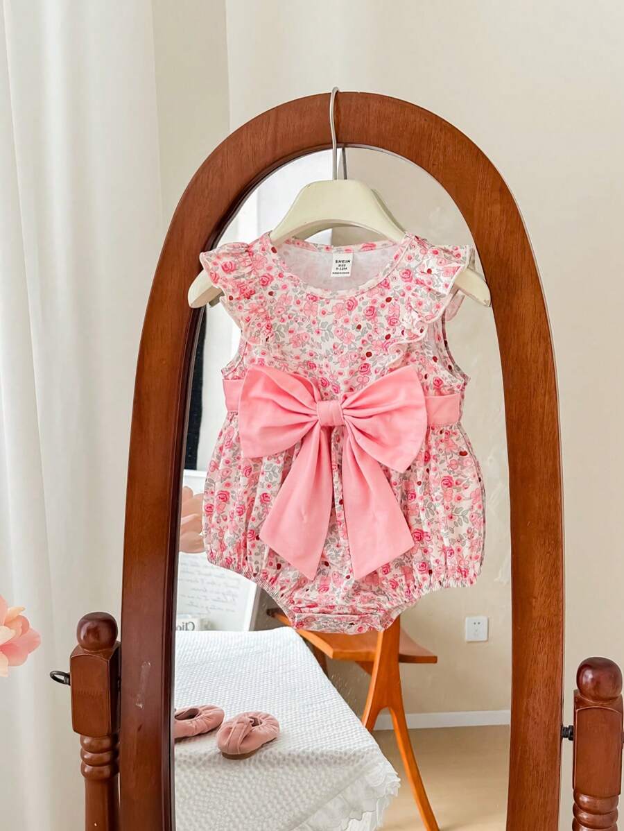 SHEIN LMoss Kids LMoss 新生女婴可爱碎花蝴蝶结连体衣,夏季款 - 粉色 - 查看 1