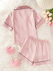 Conjunto informal de 2 piezas de blusa de manga corta con rayas de sandía y rosa, y shorts para niña, sencillo y fashionable