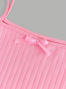 SHEIN Wildeya Set de 2 piezas para niña preadolescente: Blusa de manga corta con lazo y vestido con tirantes con lazo, versátil para el Día de San Valentín, vacaciones, primavera, otoño, verano, uso escolar, temporada de bodas, con diseño floral/decorativo