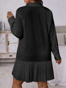 SHEIN Clasi Plus Size Front Buttoned Long Sleeve Pleated Minimalist Casual Short Dress