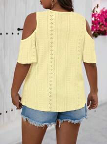 SHEIN LUNE Plus Size Metallic Decor Jacquard Cold Shoulder Top For New Year Clothes