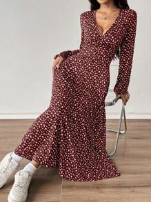 SHEIN Unity 海军蓝色碎花 V 领 A 字形连衣裙长款女装 - 酒紅色 - 查看 6