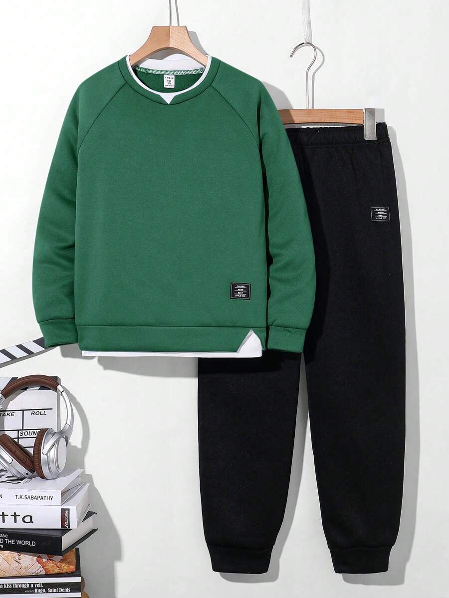 SHEIN 青少年男孩休闲二合一运动衫和运动裤套装 - 墨綠色 - 查看 1