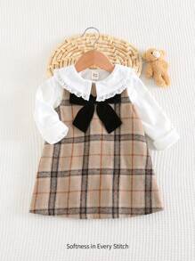 Cozy Pixies 2 件套女婴彼得潘领蕾丝边长袖开衫和圆领格纹无袖连衣裙