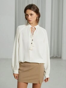 SHEIN Privé 游牧度假风格仿亚麻流苏领带长袖女式衬衫，春季情人节 - 米色 - 查看 4