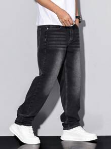 Manfinity Homme Men's Relaxed Fit Pocket Straight Leg Casual Versatile Jeans
