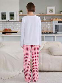 RueChic 2pcs Valentine's Day Couple Contrast Colour Queen Printed With Plaid Pattern Bottom Homewear Set - Red and White - View 2