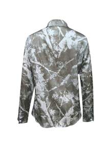SHEIN Essnce Camisa casual de mujer de manga larga de solapa única con estampado de rama de otoño
