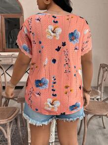 SHEIN VCAY Camiseta casual de manga corta con cuello en V, estampado floral y encaje en contraste, para mujer talla grande, ideal para el verano