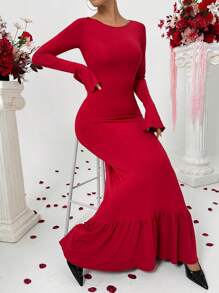 Calvaya Vestido con manga larga, hombros descubiertos, con entrelazado y volantes en color rojo para mujeres