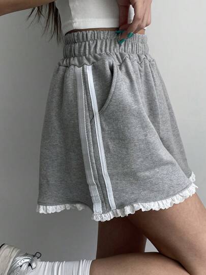 Strévra Women Lace Trim Loose Shorts