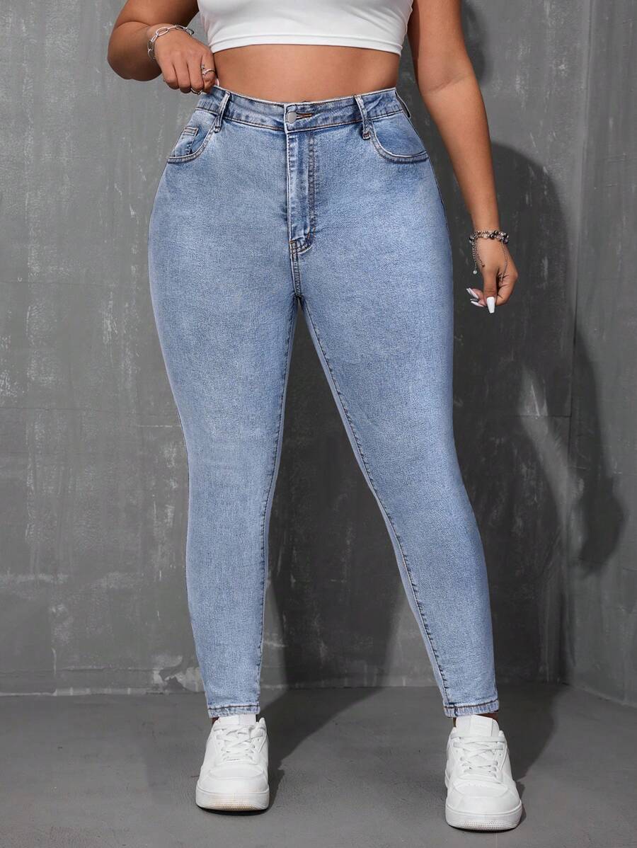 SHEIN EZwear Plus Size Casual Washed Slim Fit Denim Jeans - Light Wash - View 1