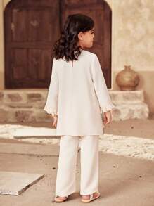 SHEIN Leap Crew DRMZ 2 件套少女套装：编织纯色拼接碎花流苏衬衫和编织长裤 - 彩色 - 查看 2