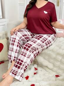 Ensemble pyjama grande taille avec Top à manches courtes imprimé cœur et pantalon à carreaux, style minimaliste - Rouge - Voir 5