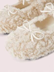 CUCCOO DOLLMOD 米色舒适温暖羔羊毛女士平底毛绒乐福鞋情人节款 - 米色 - 查看 10