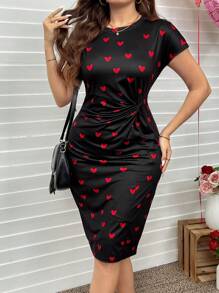 SHEIN LUNE Vestido de manga corta con nudo en la cintura en color negro con diseño de corazón para mujer de talla grande, ideal para el Día de San Valentín, el amor, la primavera y el verano, regalo y atuendo de San Valentín