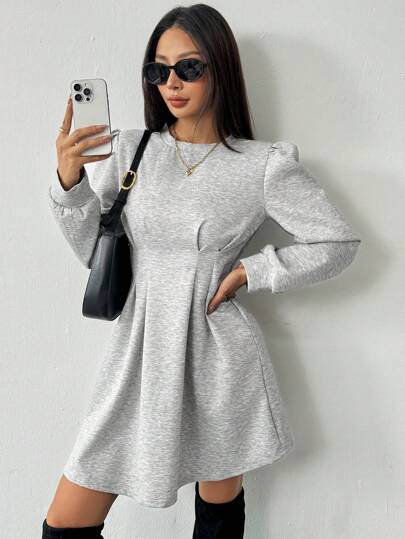 Chiquease 纯色落肩收腰休闲套头衫秋季卫衣