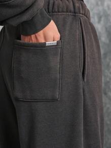 SUMWON Premium Drop Crotch Jogger Sweatpants With Star Detail, Elastic Ankle Cuffs And Drawstring Waist, Athleisure Streetwear For Urban Fashion, Fall Winter Comfort Wear
