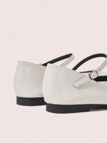 CUCCOO DOLLMOD 象牙色圆头软底芭蕾平底鞋，带一脚蹬，舒适一脚蹬休闲乐福鞋，适合女士 - 米色 - 查看 8