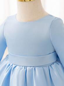 SHEIN Glamorique Kids 圣诞公主女童礼服派对礼服，女婴长袖缎面蝴蝶结礼服，网纱泡泡裙，秋冬新款，适合万圣节 - 藍色 - 查看 3