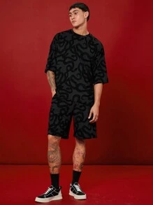 Manfinity VCAY 2pcs/Set Streetwear Full-Print Snake Pattern Knitted Flocking Loose Drop Shoulder Crew Neck Sweatshirt And Mid-Waist Straight Leg Shorts Suit - Black - View 6