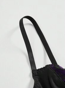 ROMWE Goth Y2K 性感撞色蕾丝腰带装饰吊带背心上衣，适合新年派对 - 紫色 - 查看 4