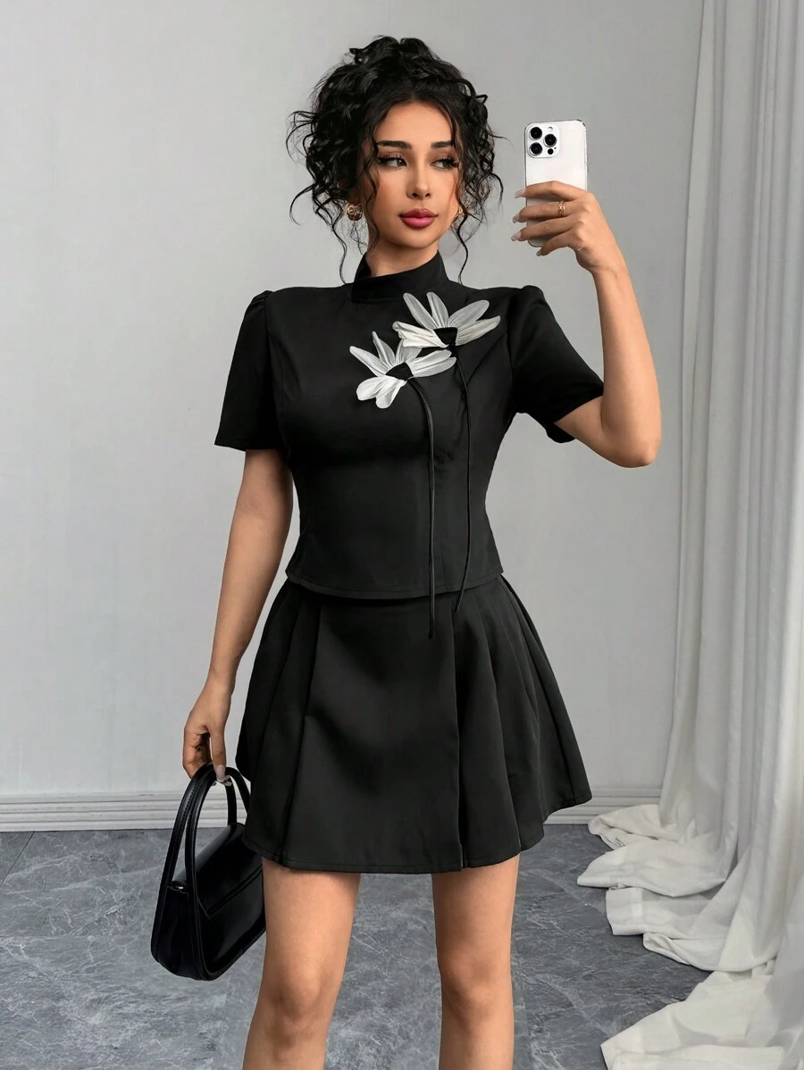 Chiquease Fashionable Chinese Style 3D Floral Pleated Skirt 2 Pieces Set