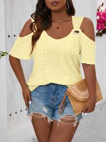 SHEIN LUNE Plus Size Metallic Decor Jacquard Cold Shoulder Top For New Year Clothes