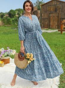 SHEIN LUNE Plus Size Fashion New Print V-Neck Cinched Waist Design Flare Dress, Cooling Dress, Stress Relief Outfit, Elegant Evening Long Gown, Women Lounge