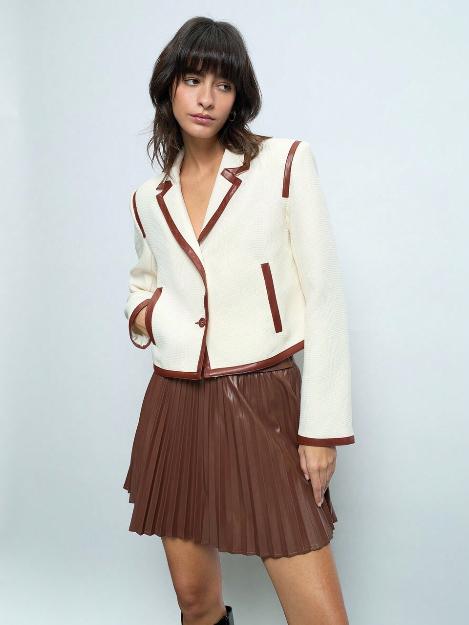 SHEIN Maija Women's Autumn Trimmed Lapel Neck Single-Breasted Short Jacket,Festival