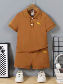 SHEIN 2pcs/Set Young Boys Navy Knit Ribbed Collar Polo Shirt & Navy Knit Casual Sports Shorts Set, Suitable For Summer - Brown - View 1