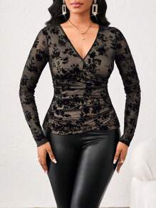SHEIN Lady Camiseta elegante de mujer de tela de malla jacquard con diseño superpuesto negro semitransparente