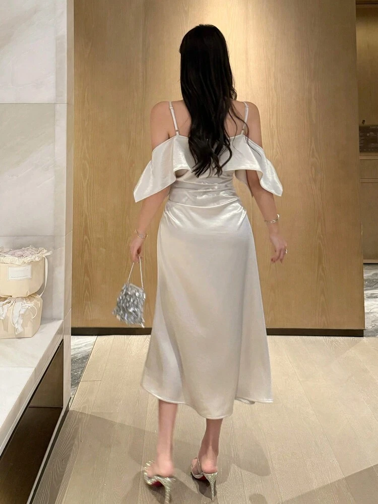 Solid Color Slip Dress With Ruffle Hem And Pleated Detail, Maxi Length For Women Prom Dress Sundress,Formal Women Dresses,Fall Dress Long Sleeve Dress Elegant Women Dresses