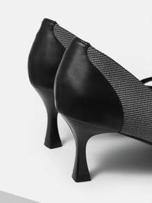 MOTF PREMIUM BLACK POINTED TOE HIGH HEELS