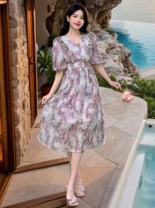 DAZY Vestido midi con cuello en V, manga farol, volantes en el dobladillo para mujer, con estampado floral, apropiado para vestir en el Día de San Valentín