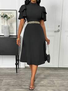 Lyxana Vestido evasé de mujer elegante con cuello redondo, cintura entallada, doble capa de volantes en las mangas y unicolor