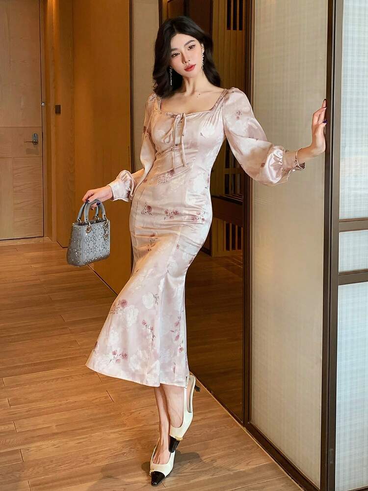 Women's Ditsy Floral Square Neck Long Sleeve Mermaid Dress, Spring & Fall, Suitable For Valentine's Day,Milkmaid Dress Maxi Dress
