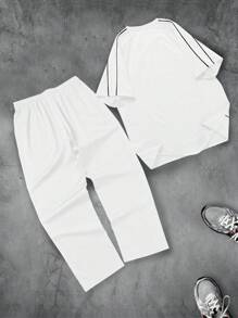 Manfinity Streetrush 2pcs/Set Men's Casual Athletic Colorblock Straight Leg Pants & Letter Print T-Shirt Outfit,Turtleneck Men,Men Two Pieces Outfits