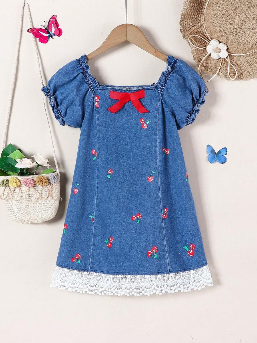 SHEIN 新款泡泡袖刺绣水洗蓝牛仔连衣裙，适合小女孩，韩版风格