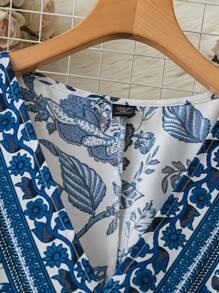 SHEIN LUNE 大码女式蓝白花卉印花短袖连衣裙、女士夏季连衣裙、女士海滩装、女士复活节连衣裙、女士西装、波西米亚风、嬉皮士风、女牛仔装、波西米亚风、女士夏季服装、女士复活节连衣裙、春假服装、女士花卉连衣裙、伊比沙岛装、女士海滩装/海滩夏季波西米亚风老款 - 藍白色 - 查看 5